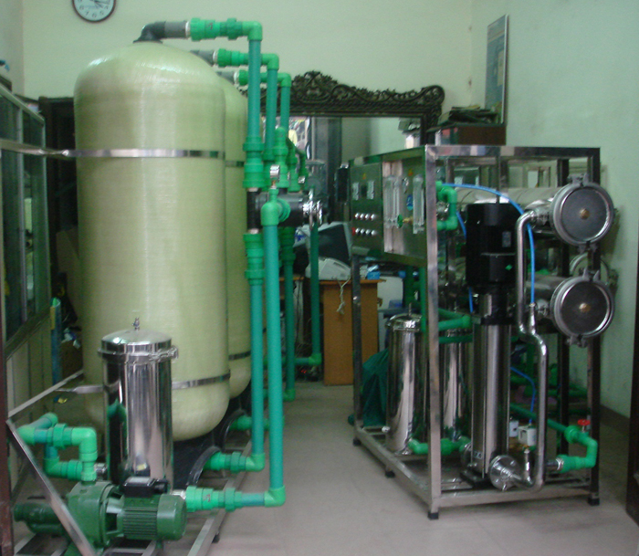 Dây chuyền lọc nước tinh khiết RO 2000 lít/h  Dây chuyền lọc nước tinh khiết RO 2000 lít/h