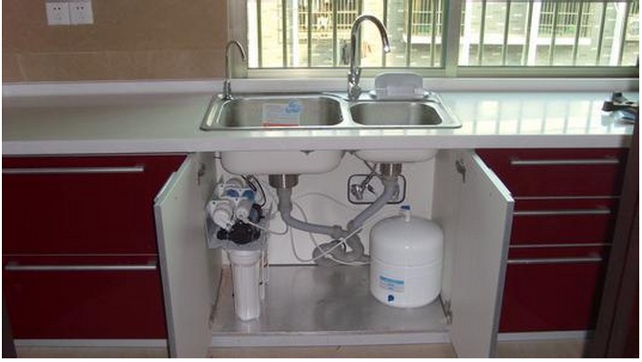 Mua máy lọc nước Jenpec chỉ với giá 5 triệu đồng